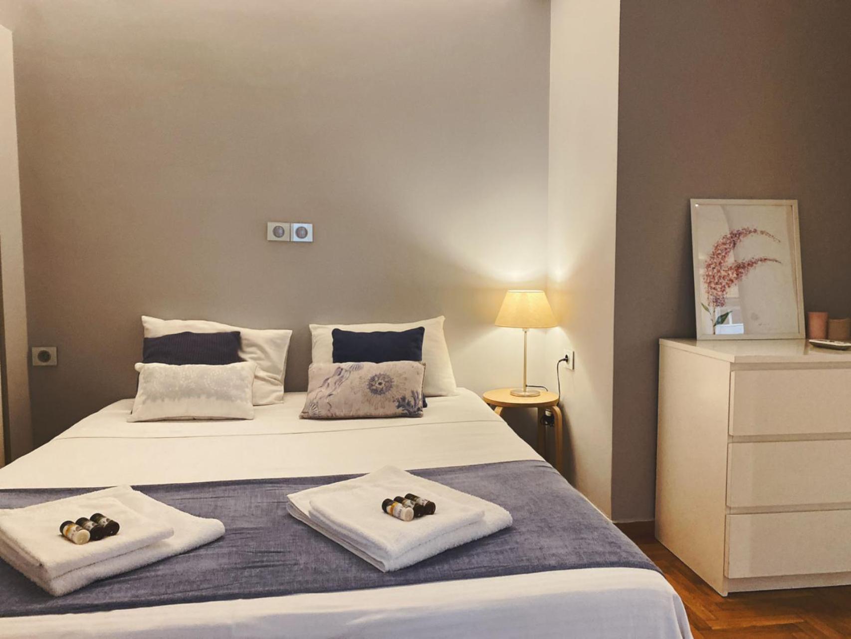 Cozy Newly Renovated 1 Bedroom Apartment In The Heart Of Athens Exterior photo